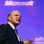 Microsoft to rely on online services in transition from PC