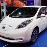 Nissan pushes back EV target, Ghosn skeptical over fuel-cell technology