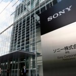 Sony Corp.’s share price down, Sony Pictures Entertainment requests media organizations to stop unveiling materials from computer hack