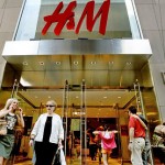 H&M Hennes & Mauritz AB’s share price up, reports increasing sales growth in October, plans to launch eight new online stores in 2015