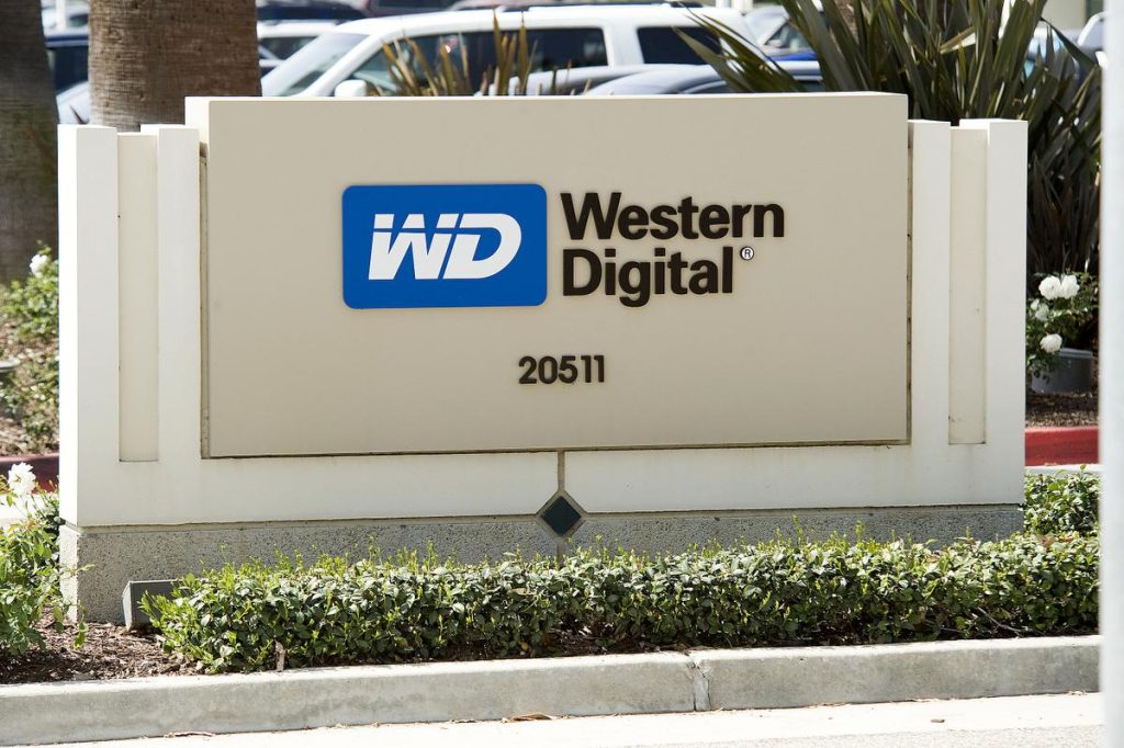 Western Digital shares gain the most in seven weeks on Wednesday