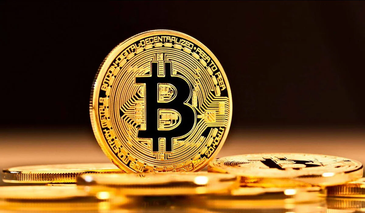 Bitcoin Slips to $84k as Rate-Hike Odds Weigh on BTC