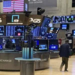 US Futures Bounce Back Over 0.3% as Markets Attempt Recovery from 2% Plunge