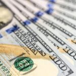 Dollar Bounces Off Multi-Month Lows as Pound Drops on Weak U.K. Inflation