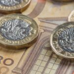 Euro Advances Against Pound as UK Labor Data Underwhelms
