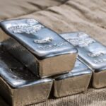 Silver Climbs Back Above $77 as Traders Brace for U.S. Jobs Data