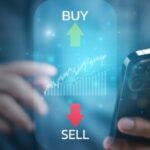 Insider Trades: Major Buys & Sells From Friday