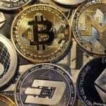 Crypto Majors Slide as Technical Pressures Mount on BTC, ETH, and XRP