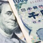 Yen Strengthens as JGB Calm Shapes USD/JPY