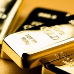 Gold Near $4,600 as Safe-Haven Demand Meets USD Strength