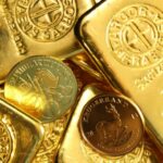 Gold Near $4,800 as Geopolitical Forces Limit Moves