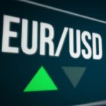 EUR/USD Holds Support, Eyes Barrier Near 1.1670