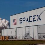 Musk Buys $1.4B SpaceX Shares From Employees, Filing Hints