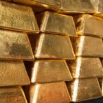 Gold Trades Sideways Near $4,200 on Iran Talks, Fed View