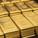 Gold Gains as Iran Talks Offset Fed Rate Concerns
