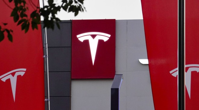 Tesla Shares Rebound on China Separation Report Concerns
