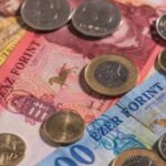 Forint Lags CEE Peers as MNB Easing Bets Grow