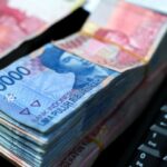 Rupiah Slides on Sudden BI Leadership Shake-Up