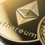 ETH Holds Narrow Range as On-Chain Metrics Signal Caution