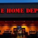 Home Depot Rises as Solid Quarter Outshines Market Weakness
